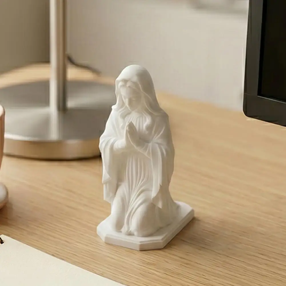 3d Printed Ornament Compact Decorative Figurine Western Realistic Figure Ornament Detailed 3d Printed Sculpture Matte White