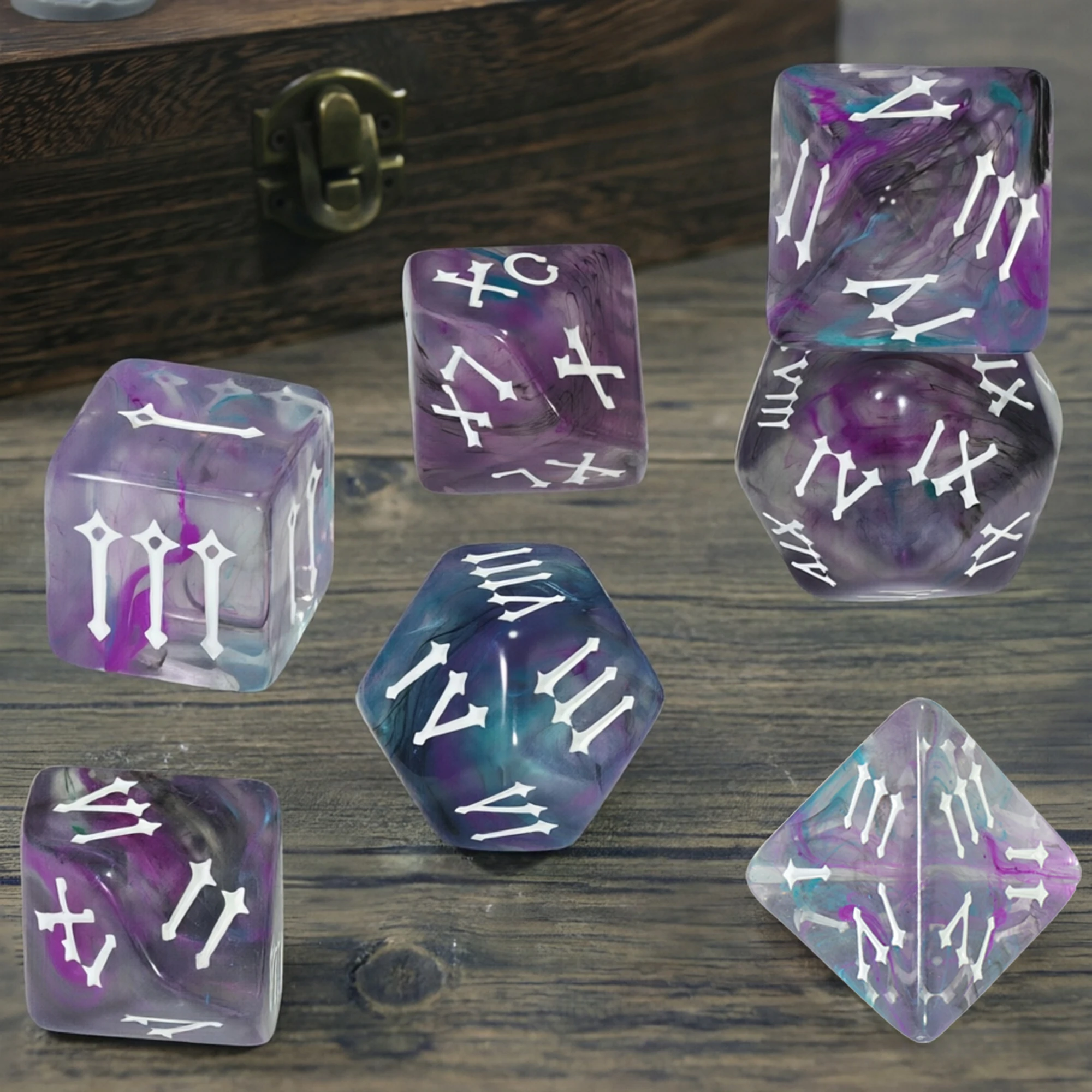 

DND Dice Set - Board Game Dice of 7pcs Polyhedral Transparent Mixing Color D4-D20 Dice for DND TRPG Entertainment Supplies