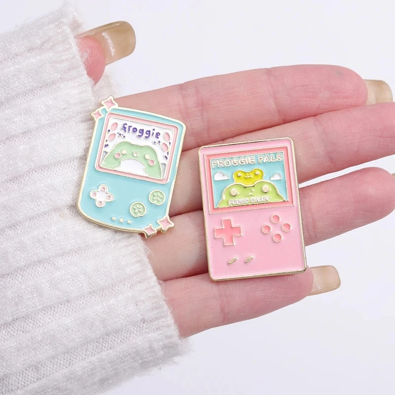 Frog Game Console Enamel Pins froggie Pals Collect Brooches Lapel Badges Animal Funny Jewelry Gift for Kids Friends