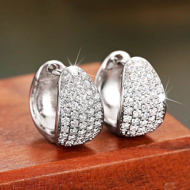 Exquisite Female Earrings 925 Sterling Silver Sparkling Round Shiny Cubic Zircon Earrings for Women Accessories Wedding Jewelry