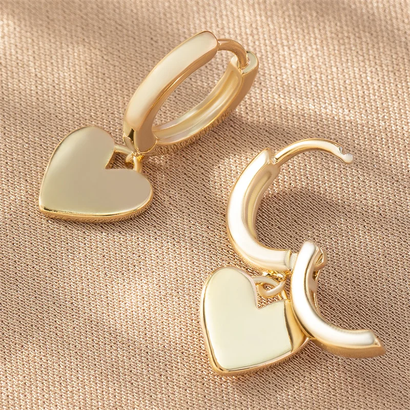 بسيطة النحاس معدن القلب أقراط للنساء خمر الذهب اللون الحب القلب انخفاض القرط هدايا الزفاف عيد الحب مجوهرات