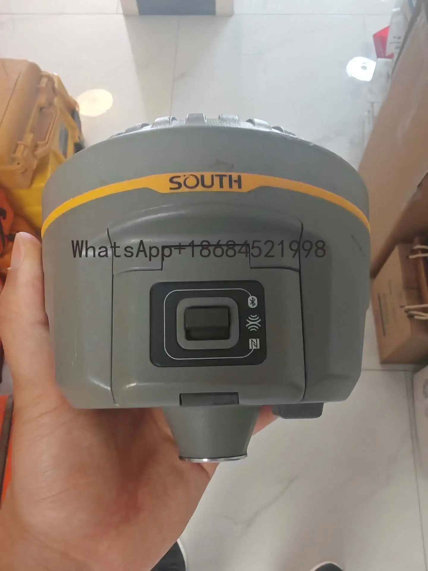 Southern Galaxy 1 RTK GNSS receiver set, with handbook, host + handbook + (90% new, not brand new)