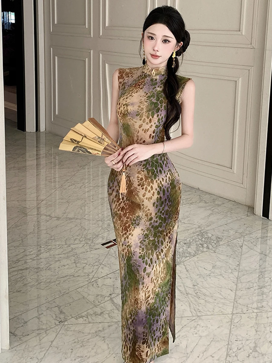 Elegant Chinese Style Mid-Length Qipao Dress with High Slit And Burned Flower Velvet Patterned with Slimming Leopard Print
