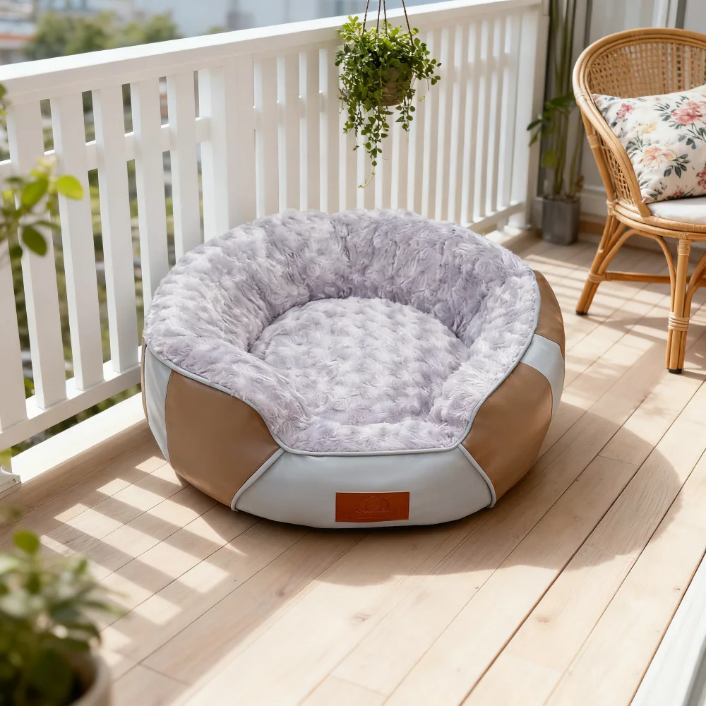 Cama cálida de piel sintética con cojín lavable para gatos y perros - imagen 4