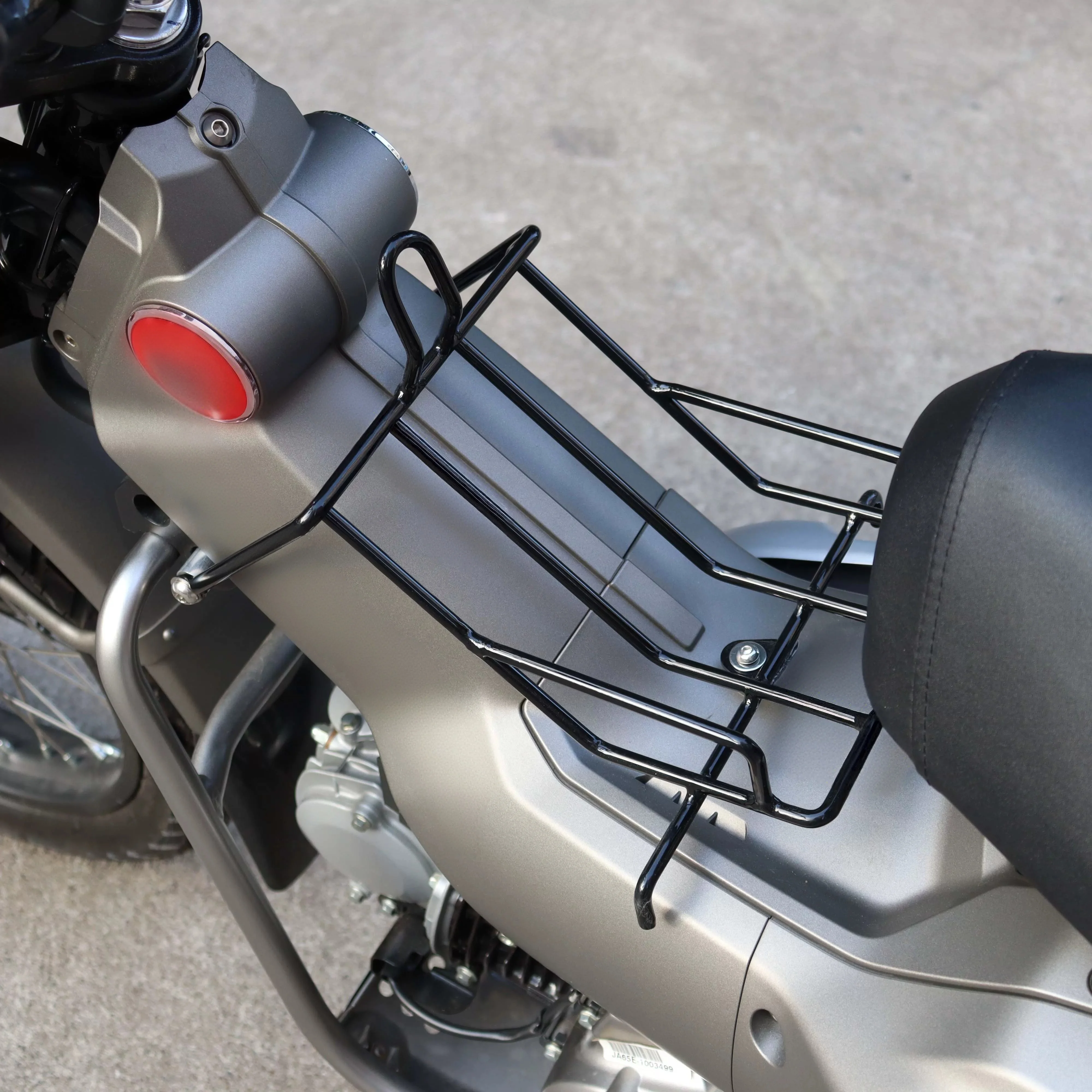 For Honda CT125 motorcycle modification - Rear frame-mounted cargo rack in the middle of the frame Center Rack
