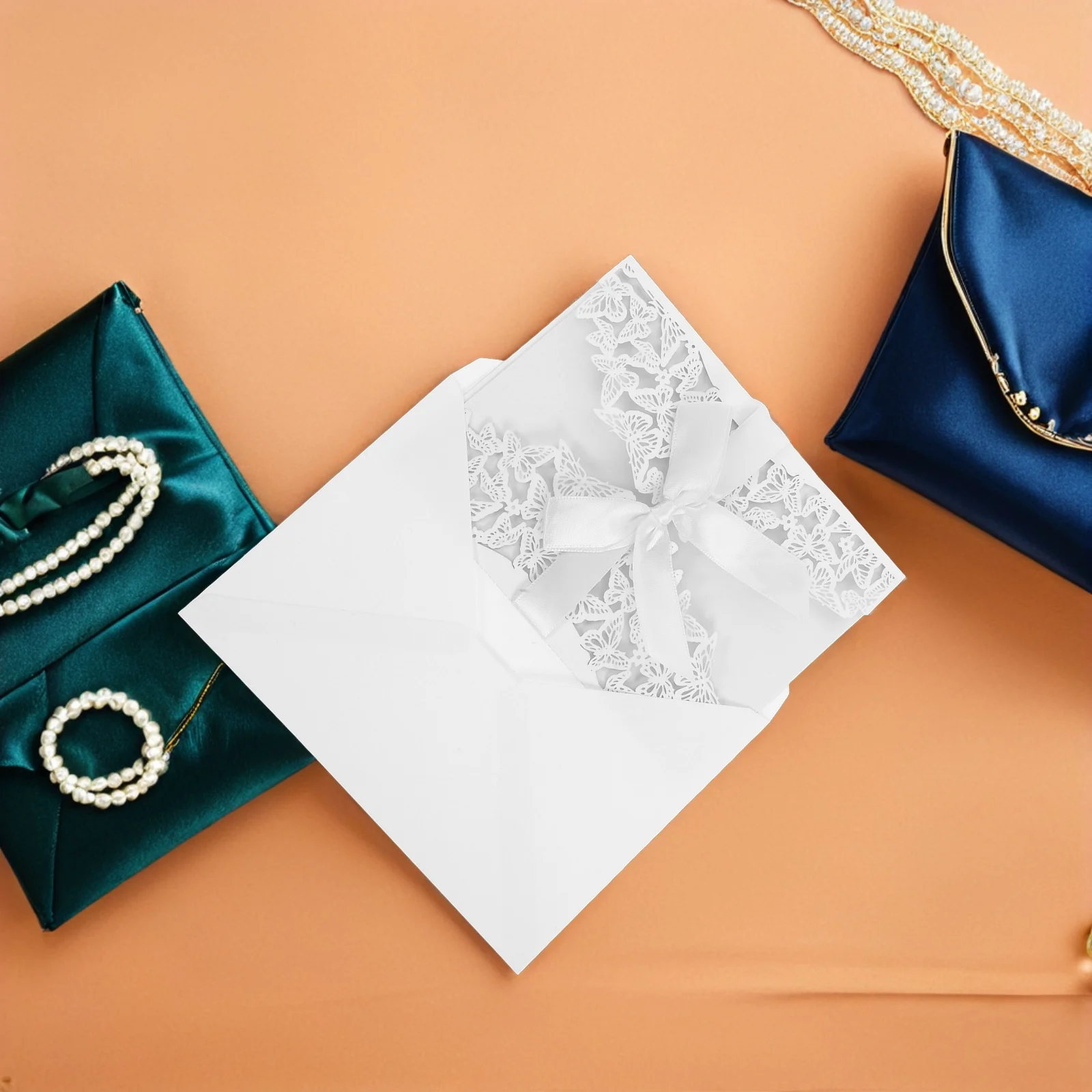 

10Sets European Style Wedding Invitations Butterfly Floral Laser Cut Cards Romantic Bridal Shower Event Party Invitations