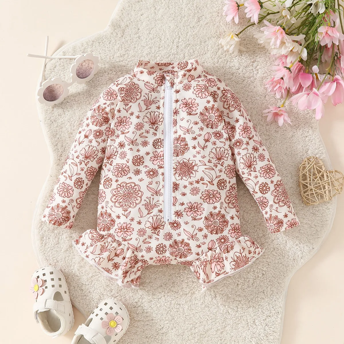 

0-3 Years Old Girls Summer High-end Fashion Ruffled Front Zipper Seaside Vacation Long-sleeved Round Neck One-piece Triangle Swimsuit