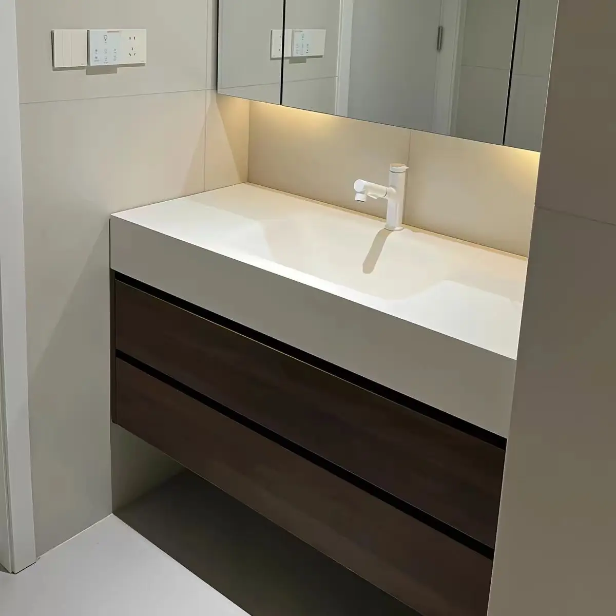 

Medieval style rock slab hot bending integrated basin bathroom combination toilet washbasin washbasin