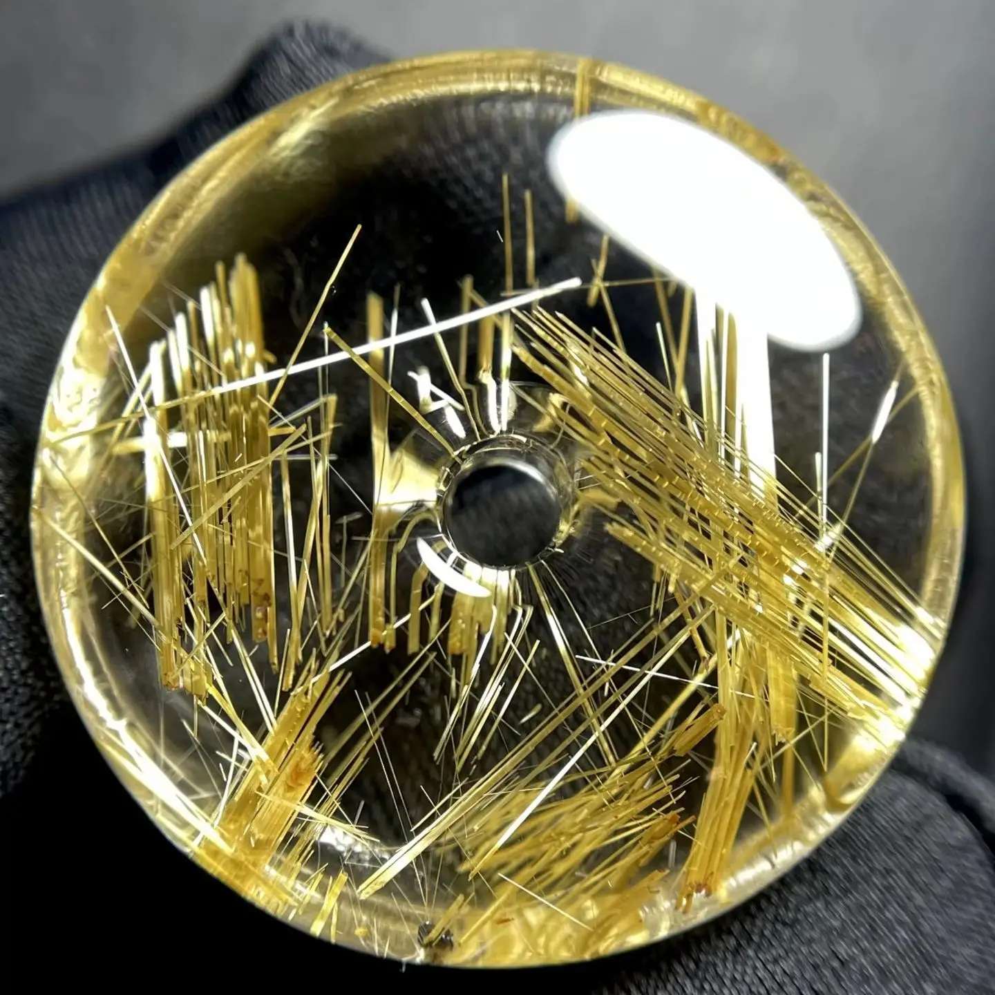 

Natural Gold Rutilated Quartz Round Dout Peace Buckle Pendant For Women Men Healing Crystal Wealth Gemstone 29mm Beads AAAA