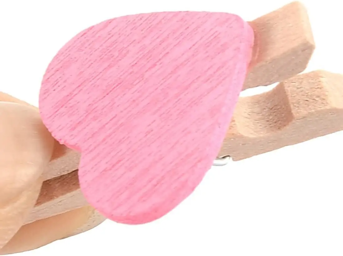 Heart Wooden Clips Sturdy Mini Colored Craft Clothespins Hanging Clips Photo Clip Photo Wall Clip Small Craft Pins DIY Crafts