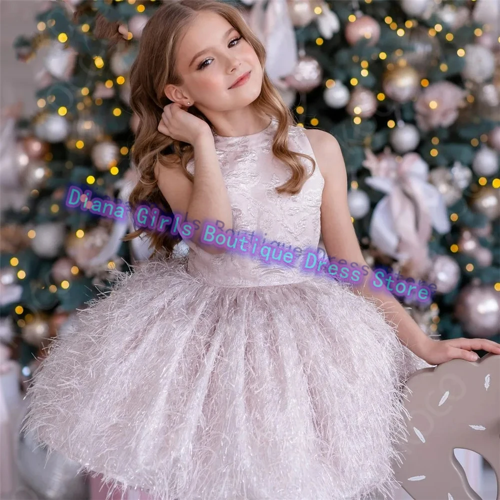 Lovely Christmas Delicate Quality Feather Applique Little Princess Flower Girl Dress Wedding Dresses Birthday Party Ball Gowns