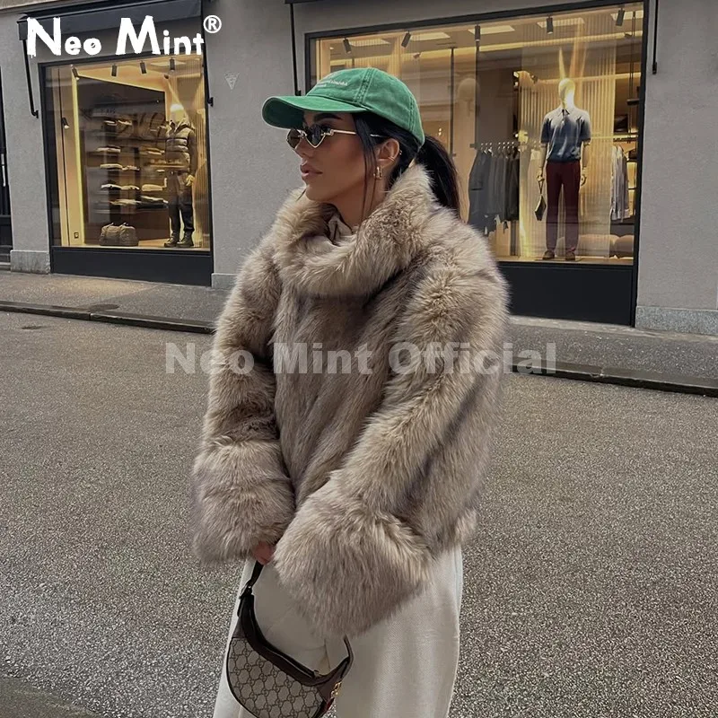 Neo Mint New Blogger Fashion 2025 Autumn Winter Faux Fur Pullovers Women Faux Fox Fur Jacket Coat Chic Street Girls Thick Jumper