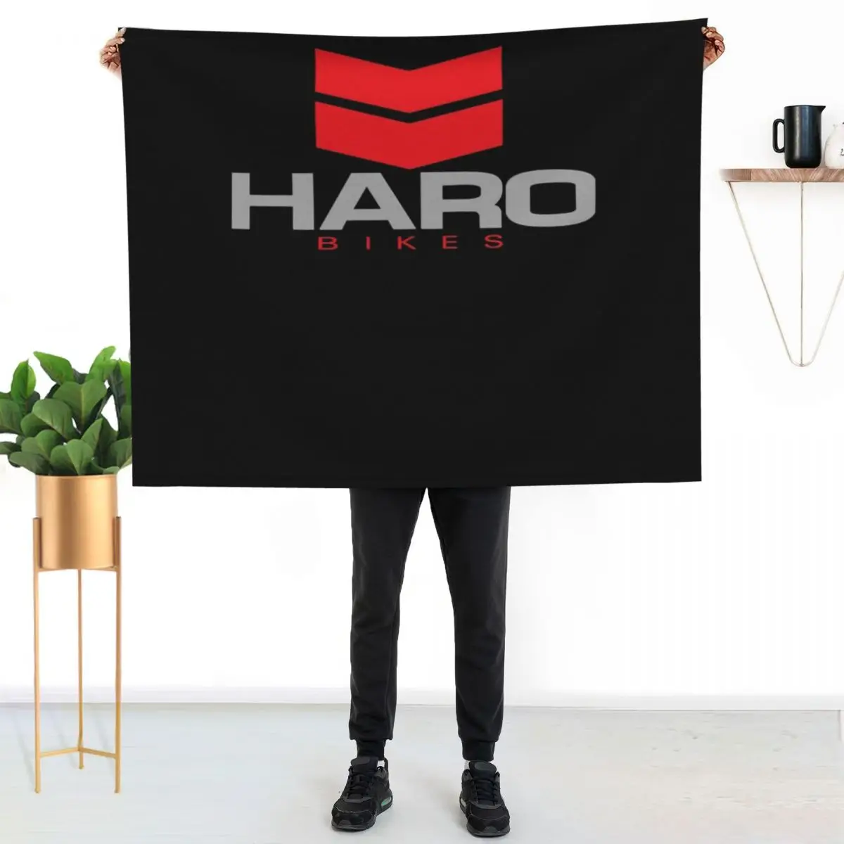 HARO BIKES BICYCLE LOGO Throw Blanket Warm Flannel Blanket for Couch Chair Bedroom