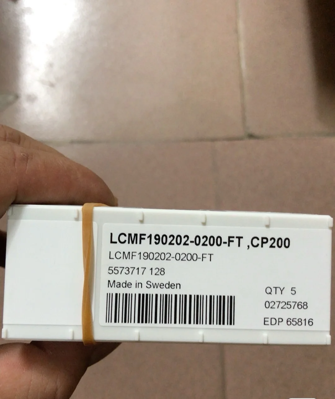 

Hard alloy cutting blades LCMF190202-0200-FT,CP200