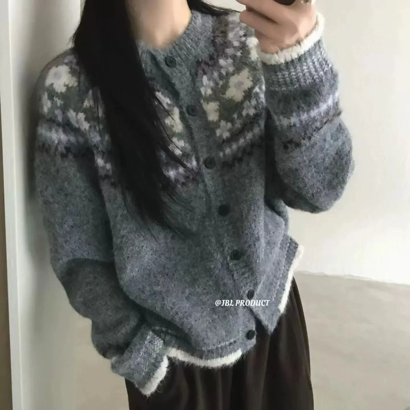 

Осень-зима 2021, женский ретро-контрастный свитер с ромбовидным узором, кардиган, новый ленивый стиль, вязаный кардиган с v-образным вырезом и длинными рукавами