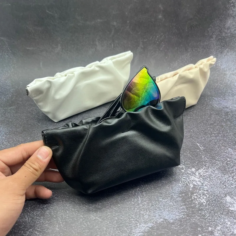 1pc Black Leather Soft Sunglasses Storage Bag Large Capacity Spring Cloud Glasses Case Unisex Daily Eyewear Accessories
