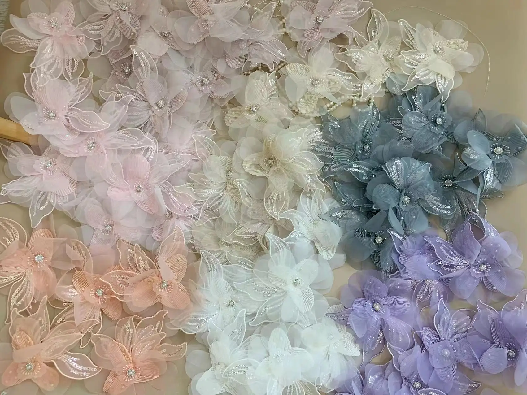 Grey 3D Organza Floral Patch Beaded Applique for Wedding Dress,Couture Headpiece Accessories,Colorful Dance Costume