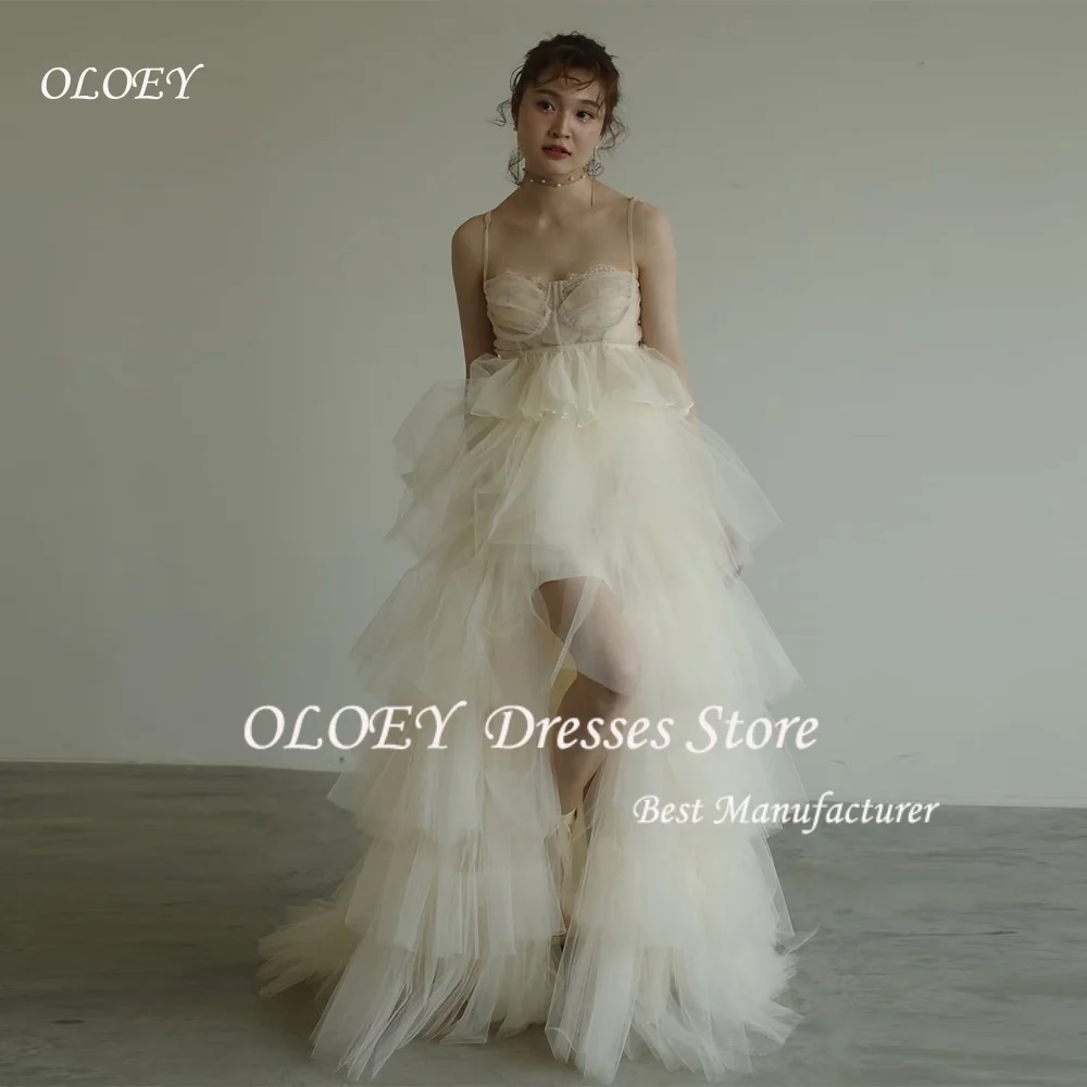 فساتين زفاف كورية أنيقة من OLOEY بدون حمالات فستان زفاف الأميرة على شكل حرف a سويب تراين بدون أكمام للعروس حسب الطلب