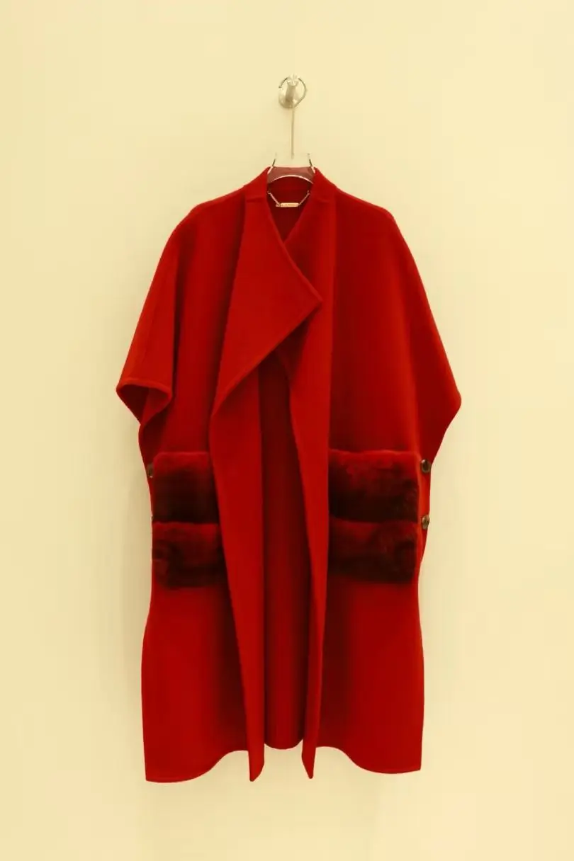 Nueva chaqueta de capa de cachemira glutinosa suave de otoño e invierno con líneas cosidas a mano que reducen una silueta ordenada, ropa de mujer