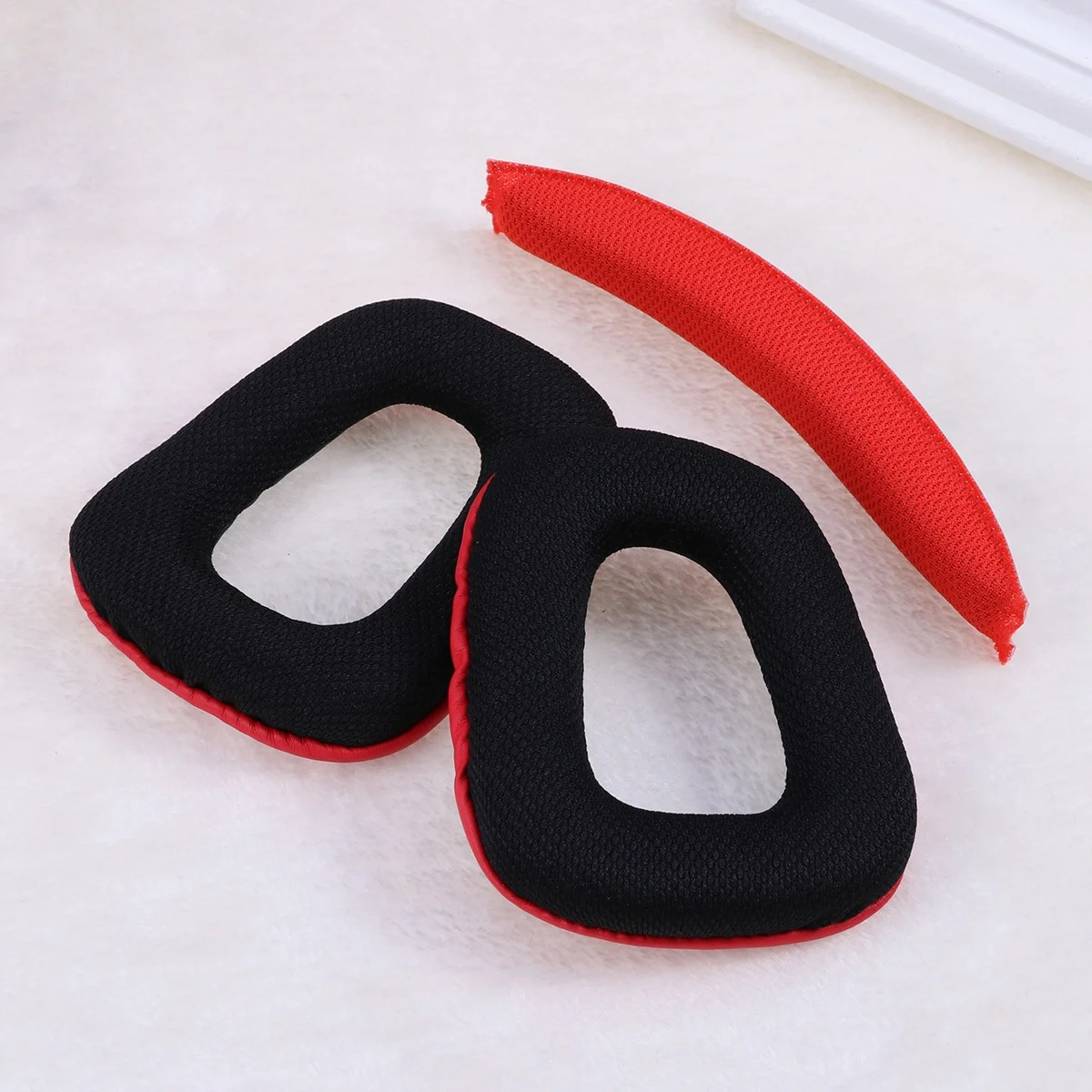 

Comfortable Breathable Mesh Ear Cushions for G930 G430 Headphones Red Black 100x80mm Soft Foam Polyester PU