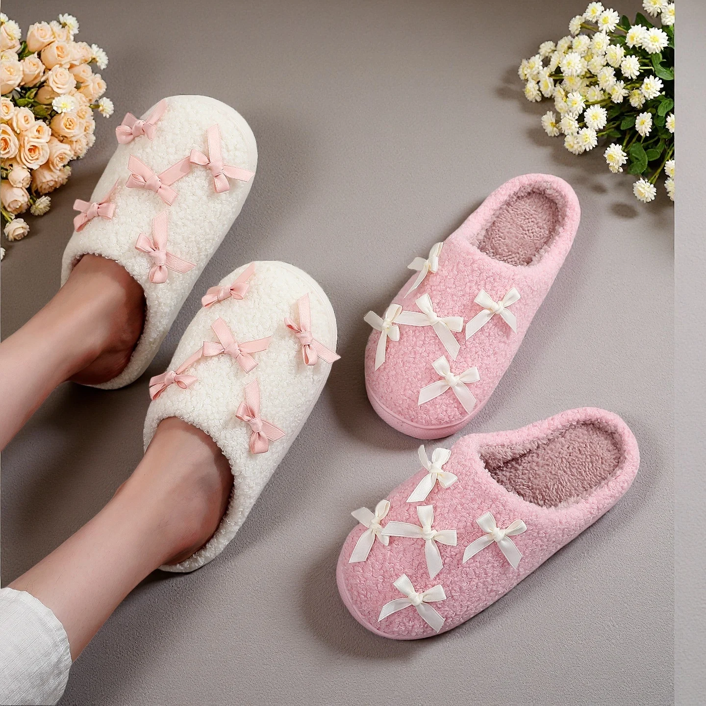 

A Pair of Pink/White Stereo Mini Ribbon Small Bow Plush Home Thick-Soled Comfortable Furry Slippers Cute Warm Non-Slip Indoor Slippers for Mom Gifts for Teenagers and Ladies Can Wear