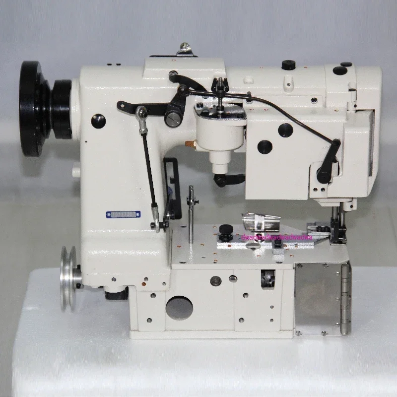 Singer 300U Mattress Tape Edge Chain Stitch Machine Sewing Head