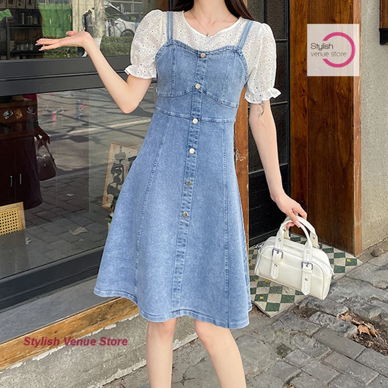 

French fashion stitching lace fake two-piece denim strap dress female summer new old waist loose slim short-sleeved skirt.