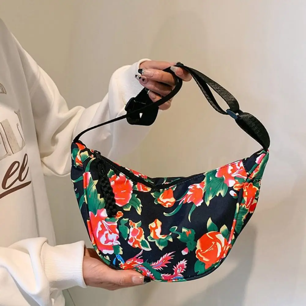 

Nylon Canvas Crossbody Bag Zipper Chinese Style Northeast Big Flower Shoulder Bag Large Capacity Floral Pattern