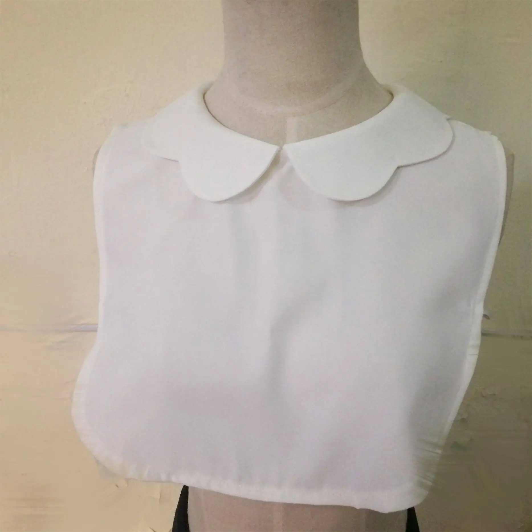 Petal Round Neck Cute Fake Collar Sweater Collar for Autumn and Winter Necktie