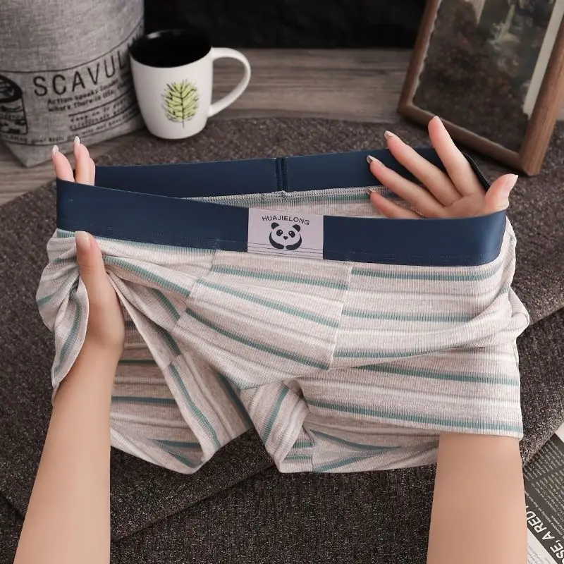 New High-end Pure Cotton Pants for 25 To 35 Years Old Striped Sexy Sporty Checkered Antibacterial Men's Pants Underwear Shorts