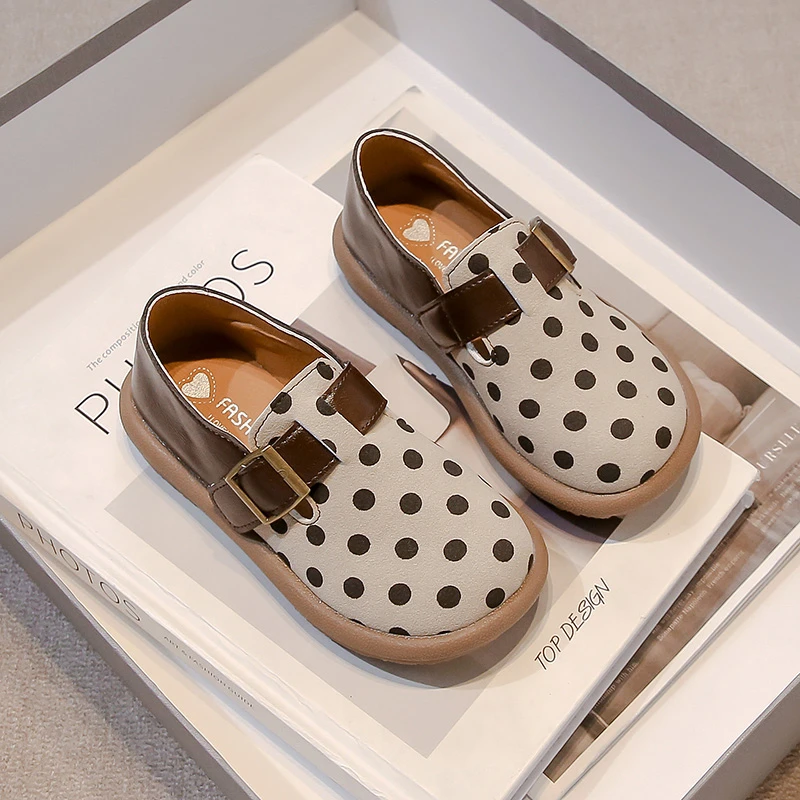 

Весенняя обувь на плоской подошве в горошек для мальчиков и девочек, 2023, мягкая детская повседневная обувь из искусственной кожи с пряжкой и крючками, детская базовая обувь