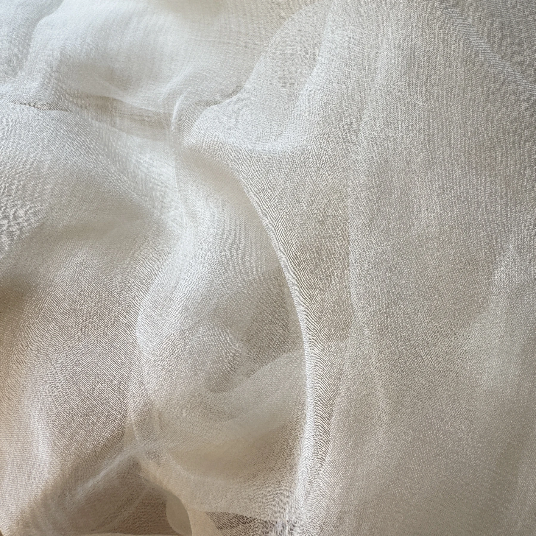 10 Meters  Silk Crinkle Gauze Fabric 100% Mulberry Silk Tulle Thin Type Fabric Natural White Color 110 Cm Width