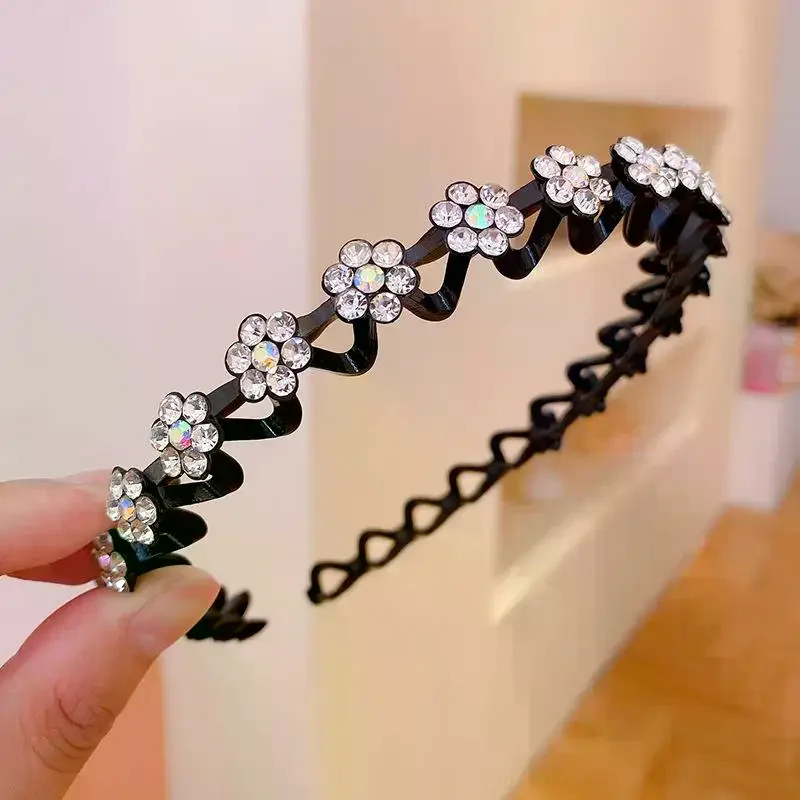 

Pearl Rhinestone Non Slip Hairbands for Girls Elastic Flower Hair Hoop Bands Cute Child Headbands for Daily Wear