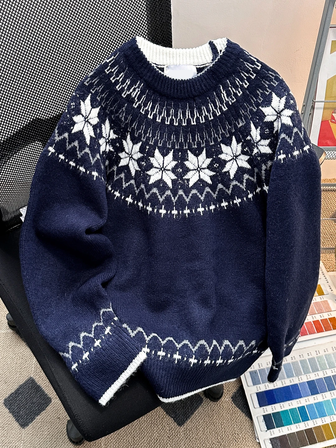

Trendy Men's Knitted Sweater round Ne Long Sve Warmth Collide Color Embroidery Loose Fit Vintage Sle Daily Wear