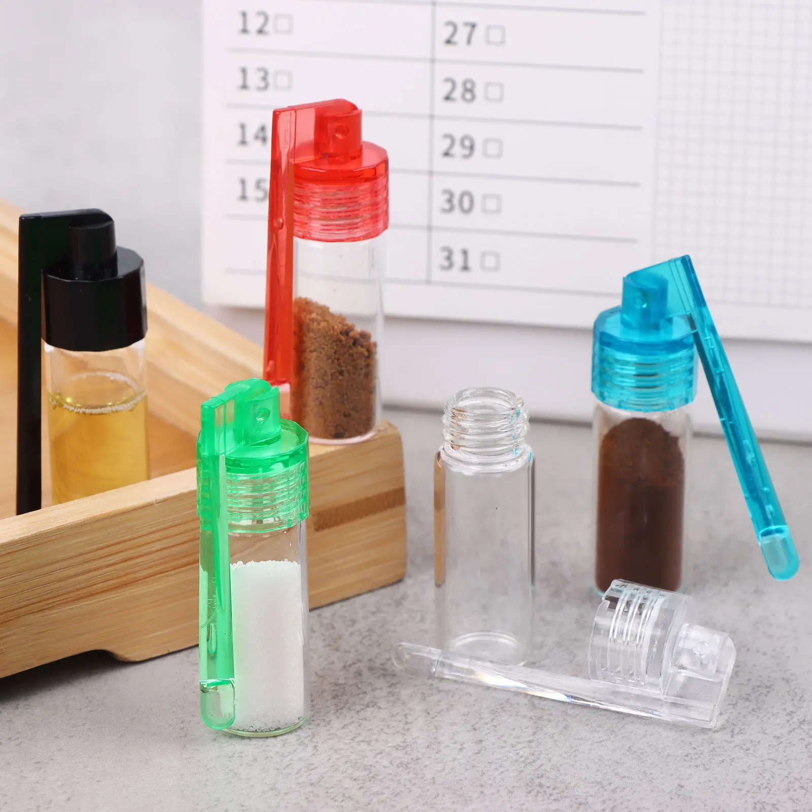 Mini Flacons en Verre avec Cuillères, Petite Boîte à Condiments de Poche Portable, Distributeur d\'Épices, Bouteille de Rangement Étanche, 10 Pièces