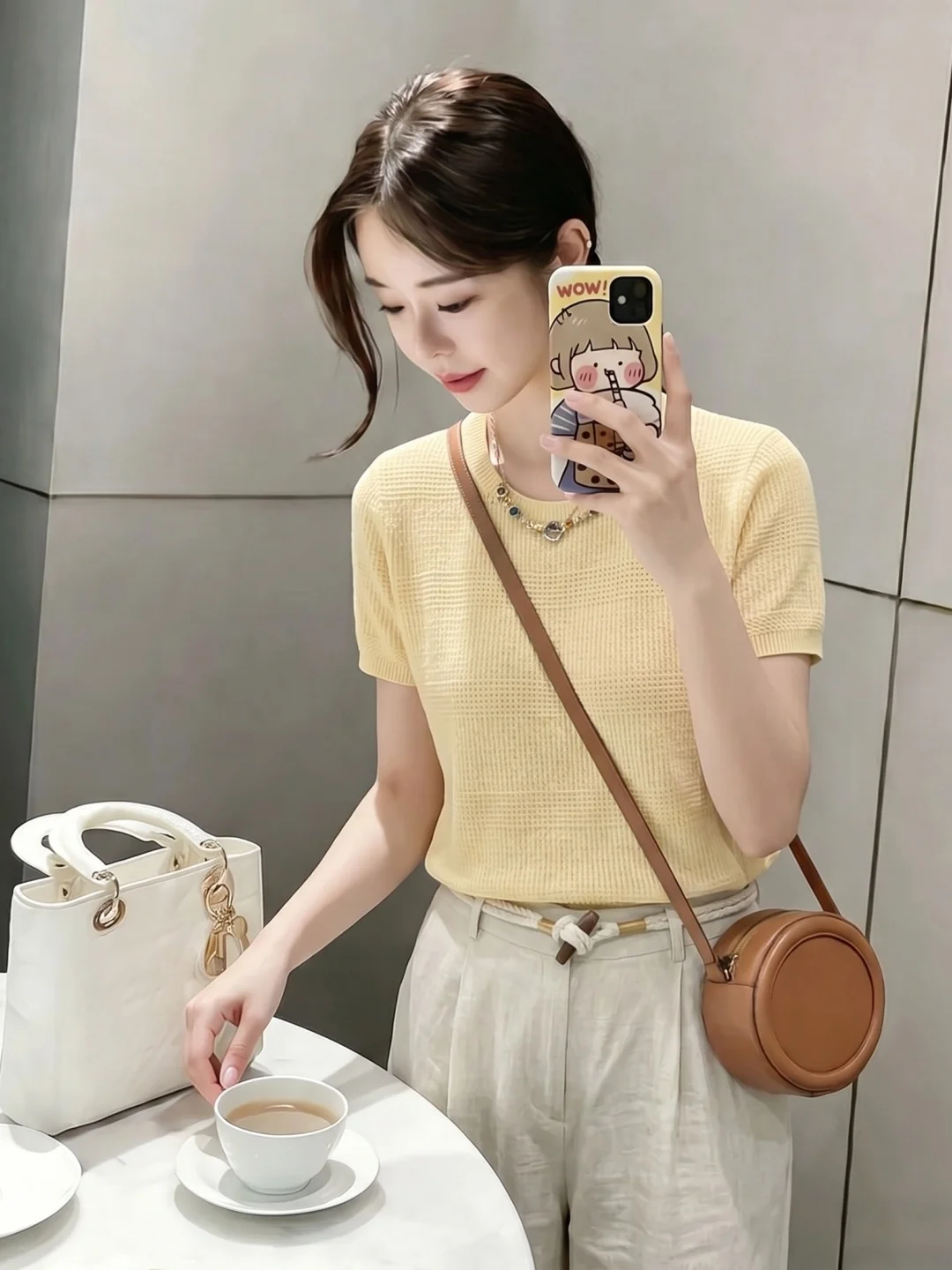 

Fashionable Korean Style round Neck Short Sleeve Knitwear Commute Versatile Top High-End Sensation Summer 2026 Silk Women's S...