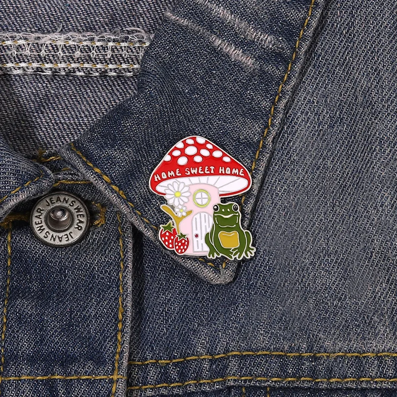 Cute Mushroom Frog Brooches Cartoon Animal Enamel Pins Sweet Home Flower Strawberry Lapel Badges Kawaii Jewelry Accessories Gift