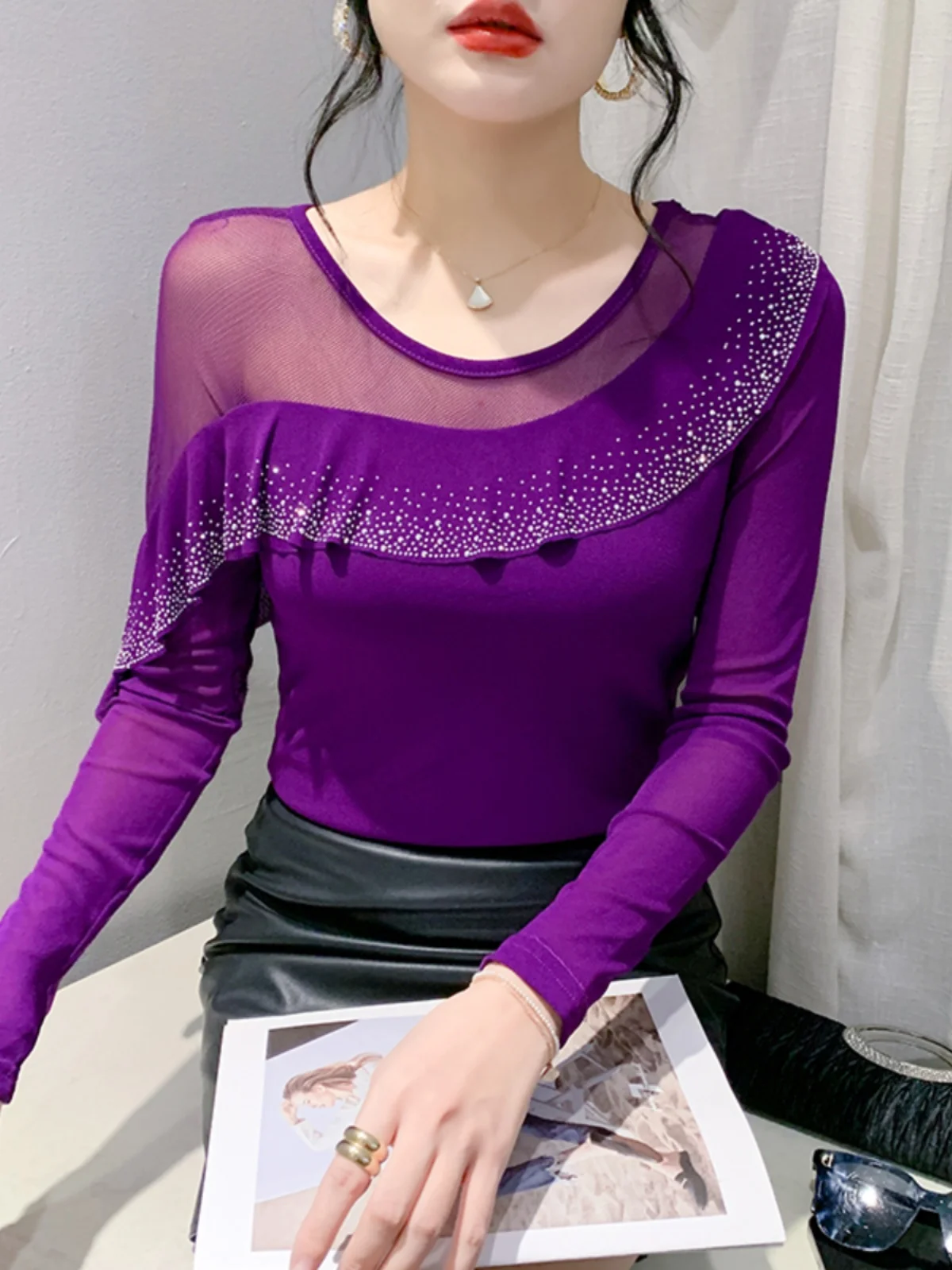 Spring Autumn Ringstones Ruffles Long Sleeve Mesh T-shirt Tee New Female Round Collar Sheath Tops T-shirts for women