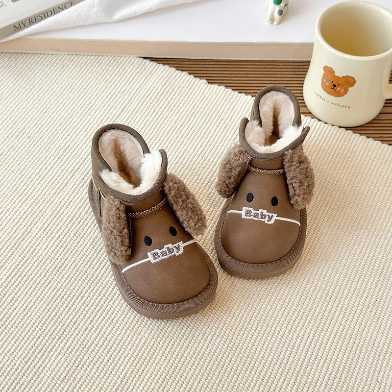 

Короткие сапоги для мальчиков и девочек, детские ботильоны с милым щенком и толстым мехом, милая мягкая подошва, новинка 2025, зимние новые ботинки принцессы с мягкими круглыми носками