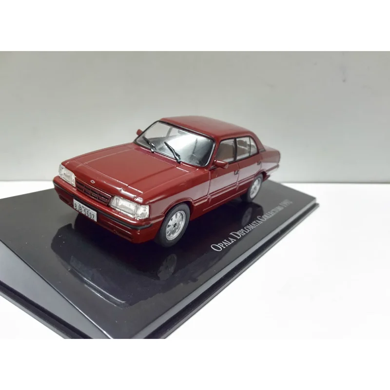 Diecast 1/43 Scale CHEVY OPALA DIPLOMATA COLLECTORS 1992 Alloy Car Model Static Souvenir Display Ornaments Vehicle Toys ﻿