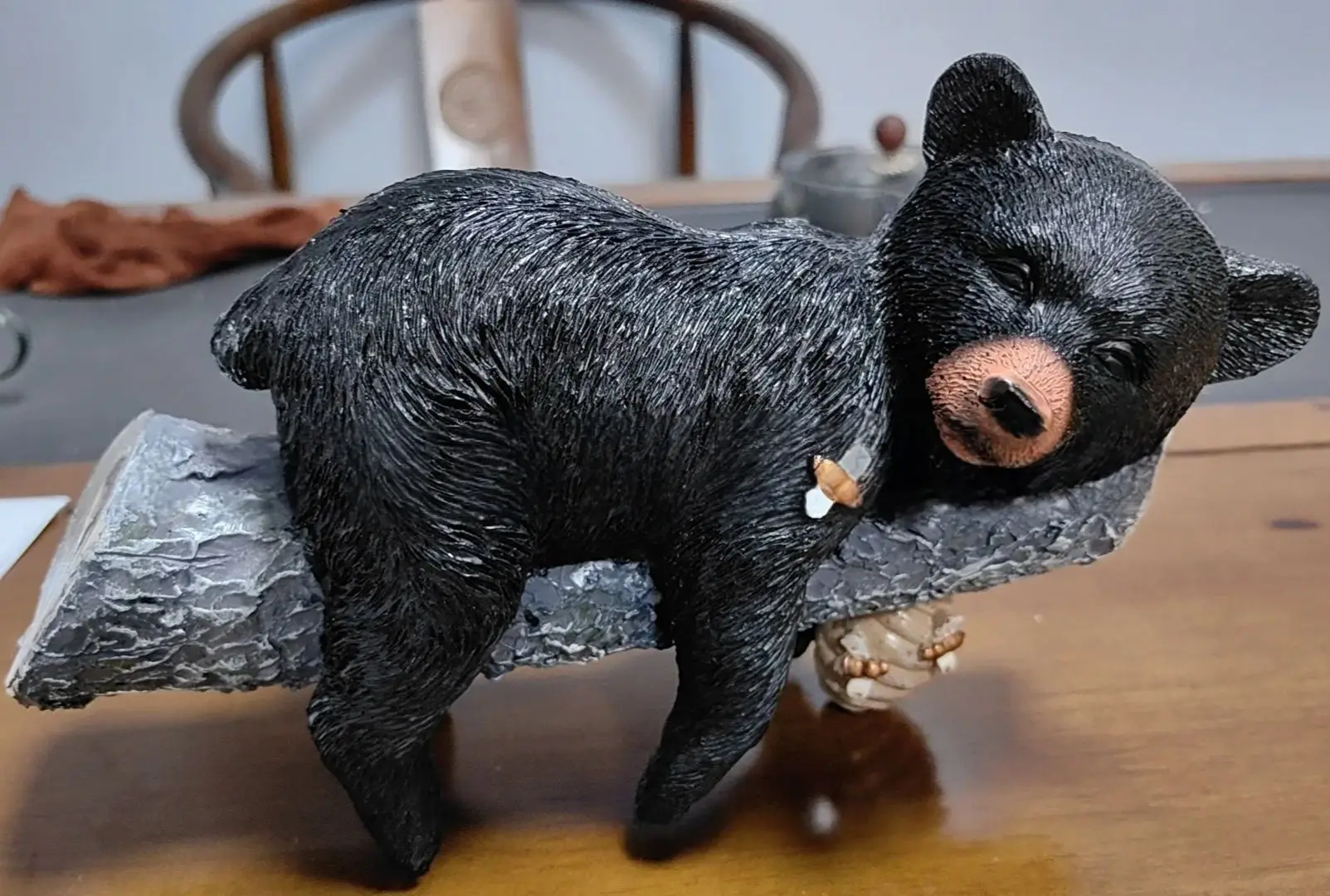 

Black Bear Cubs Hang On Trees, Nap And Carve Decorative Courtyard Animal Resin Crafts Ornaments Simulation Garden Pendant
