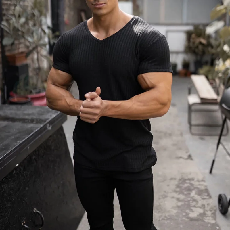 2024 Hot Selling Men\'s Summer Slim V-Neck Casual Sports Breathable Solid Color Short Sleeve T-Shirt Sweat-Wicking