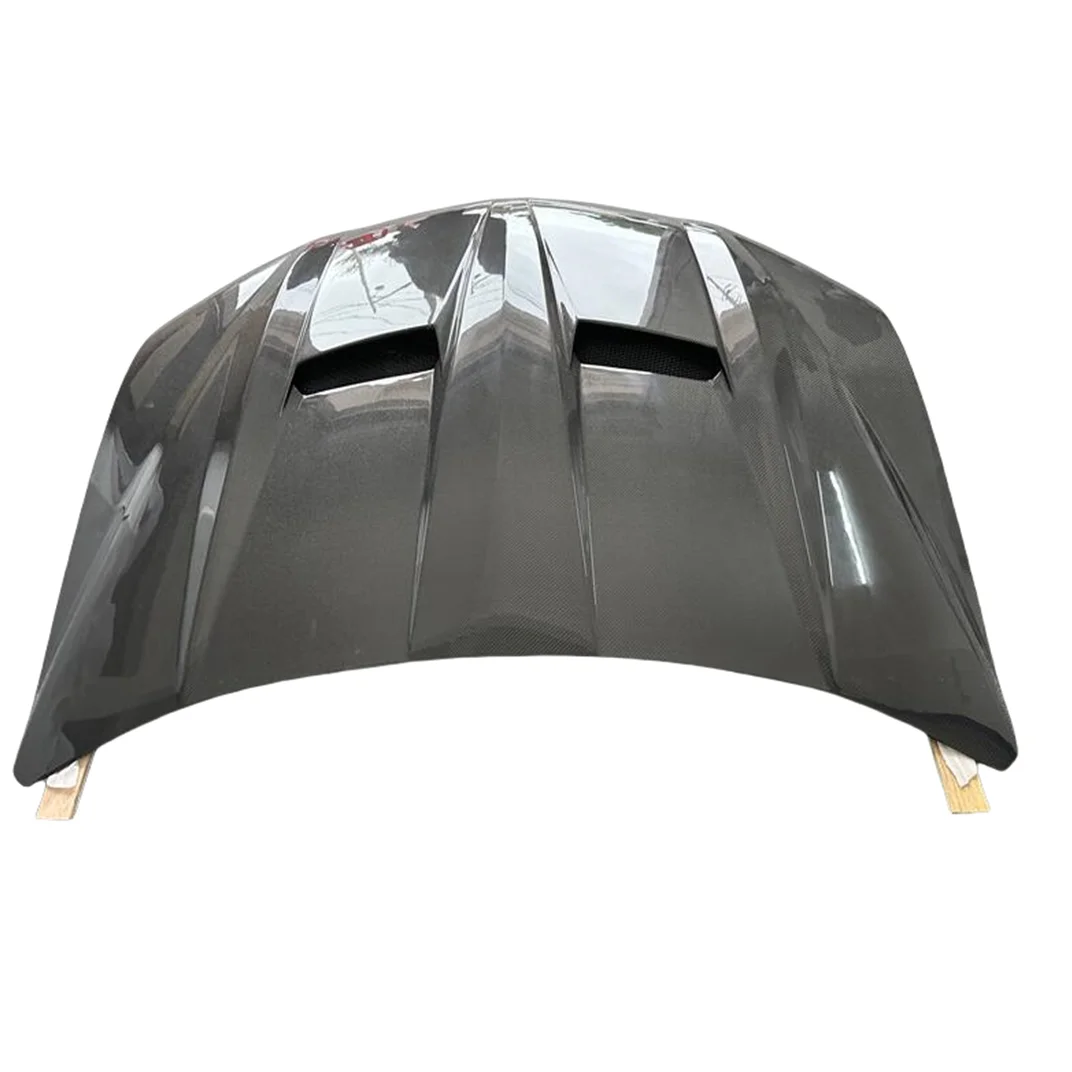 

High Quality Car Engine Hood Suitable for Lamborghini Urus Carbon Fiber Engine Hood