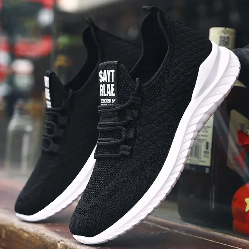 Spring New Men's Shoes Matching Color Light Sports Breathable Antiskid Running Fashion Basketball Shoes Casual Style Sneakers