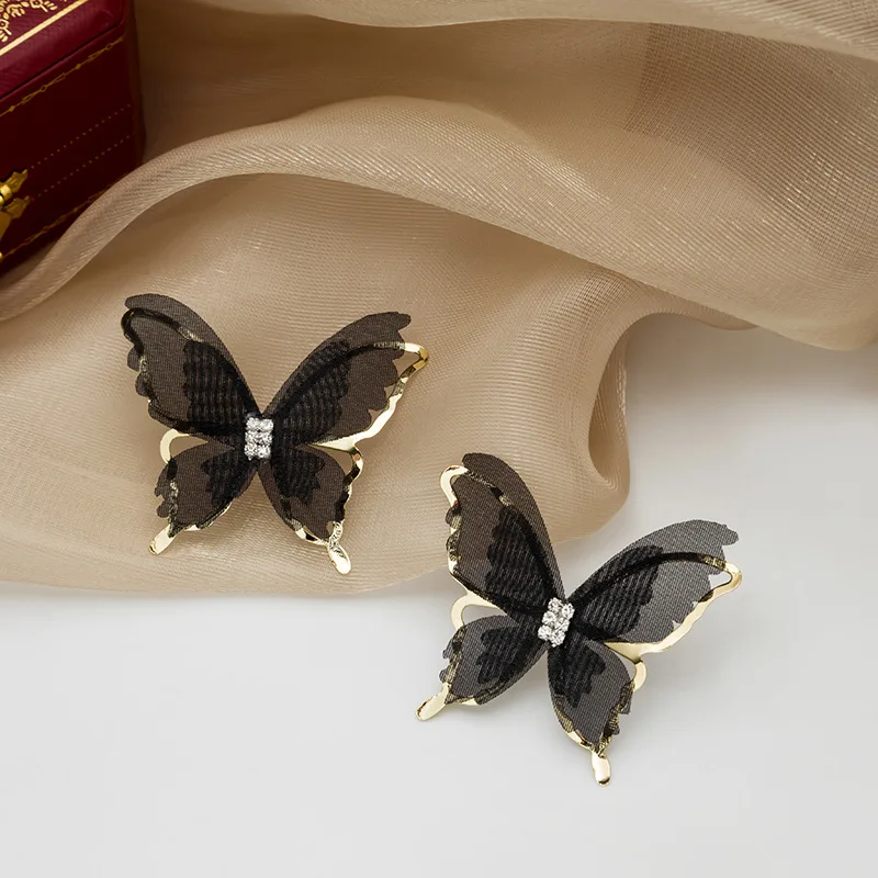 Black White Red Gauze Butterfly Stud Earrings for Women Wedding Party Golden Metal Wings Crystal Earrings Trendy Jewelry Gift