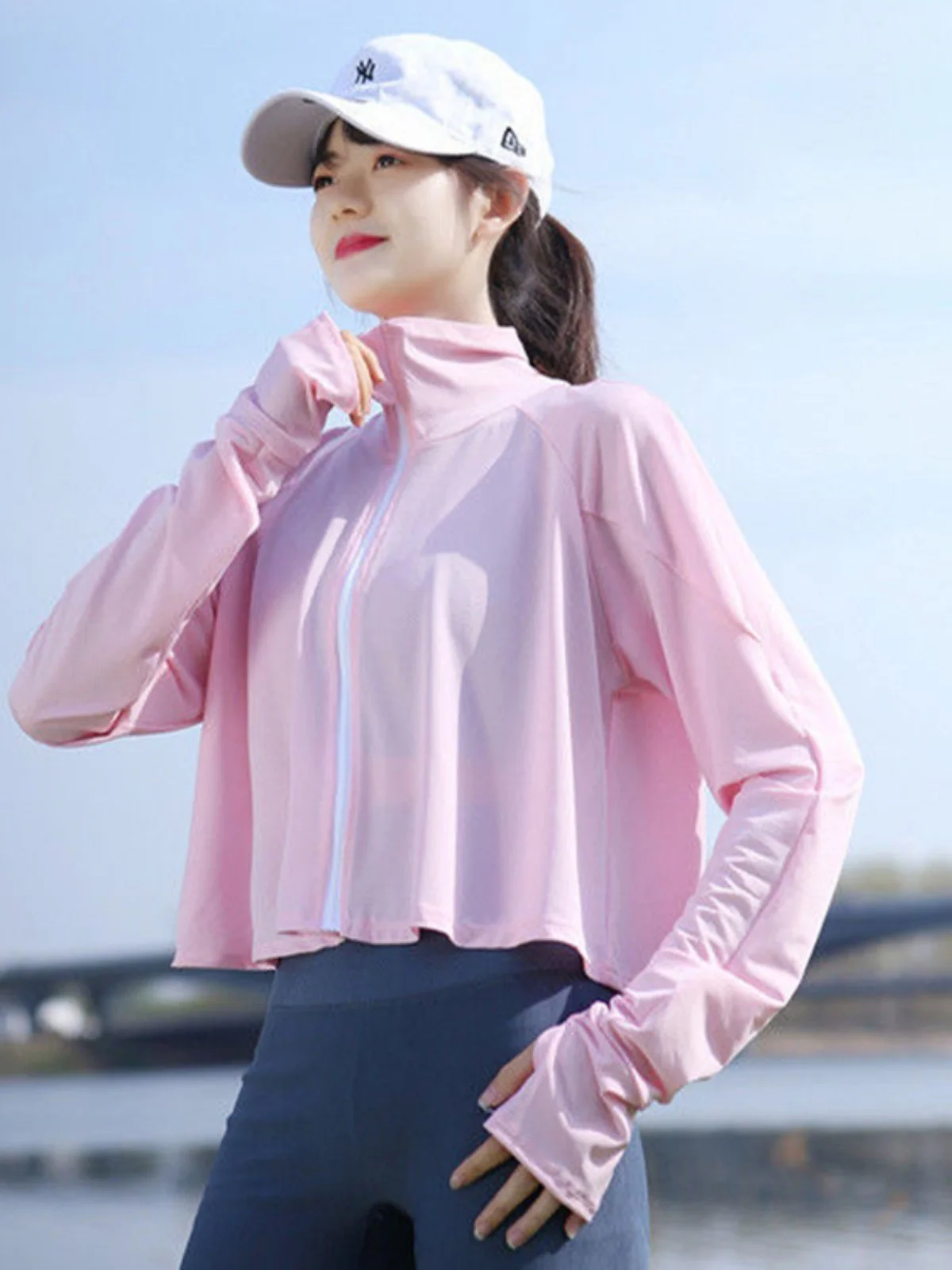 

Summer 2026 New Ice Silk UV Protection Clothing Short Loose Long Sleeve Outdoor Activities Women's Fashionable Sunscreen Coat