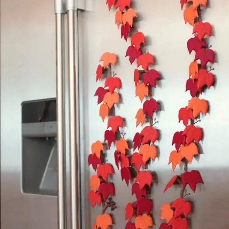 Maple Leaf Fridge M…