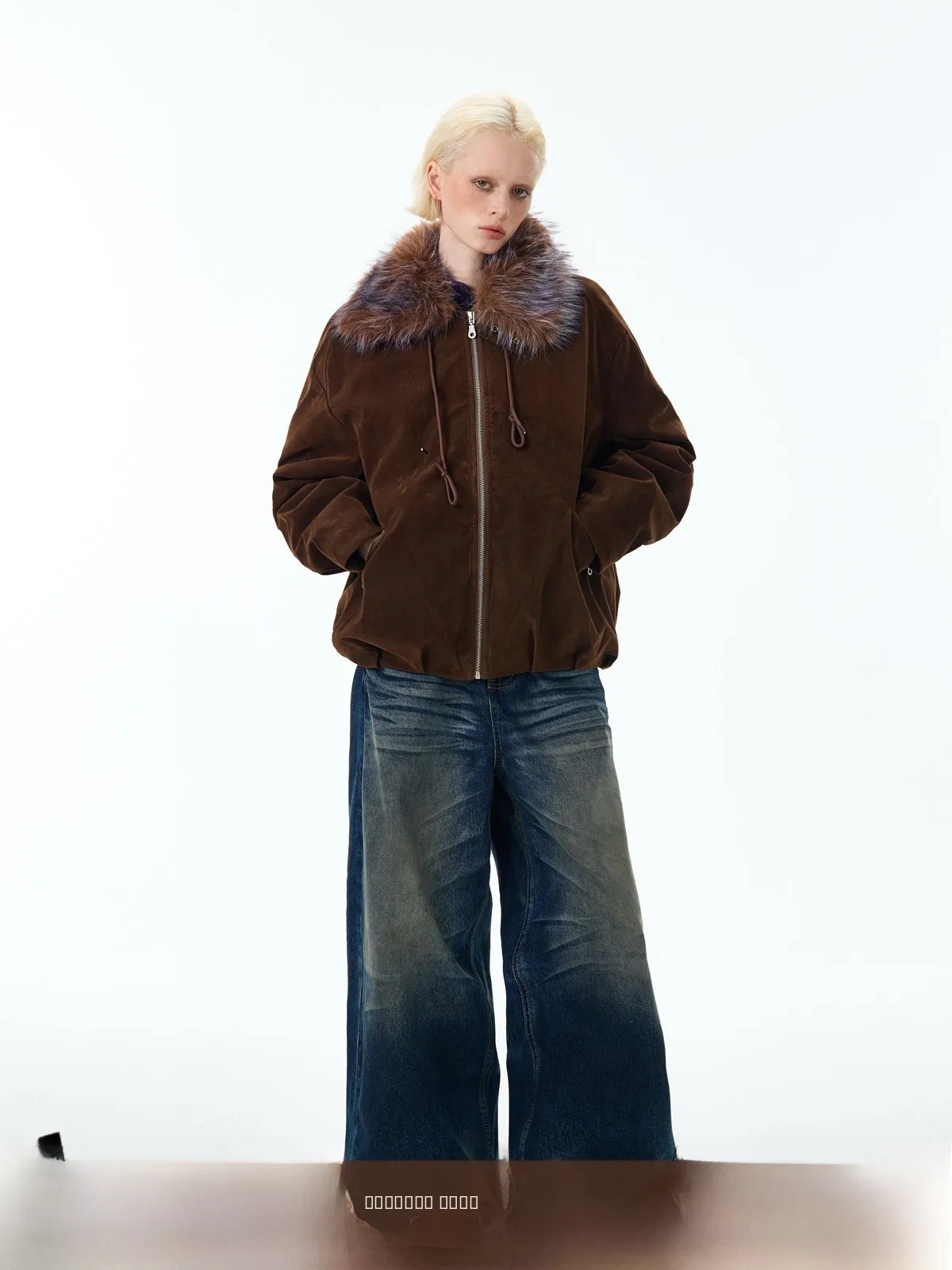 

ex Loose Fit Suede Jaet with Removable Fur Collar Warm Polyester Fill Autumn Winter Outerwear for Men And Women