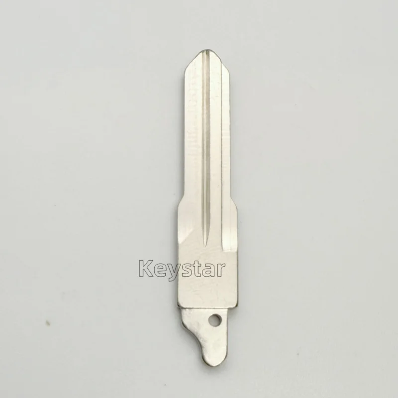 Autokeystar 10個/ロット HU136 純正車用フリップキーブレード 折りたたみ式リモートキーブランク ルノー ローガン オロチブレード用穴付き