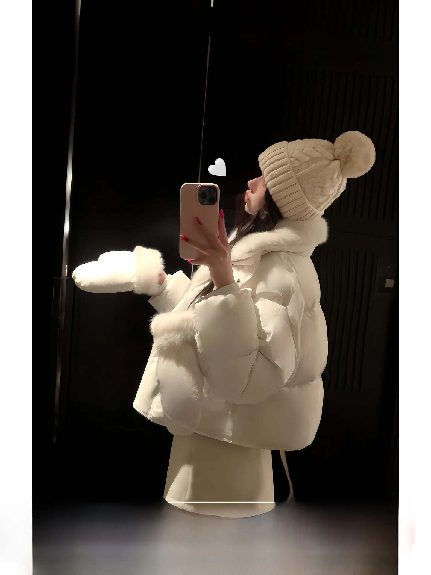 

Detachable White Du down Gloves ort Padded Jaet for Women Warmth Guaranteed Faionable Quilted Zipper Closure Coat